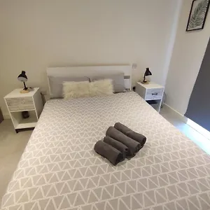  Apartment 2 Bedroom 2 Bath 1 Ensuite In Roya Asenal Beautiful Views & Parking